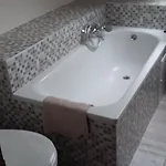 Gimi Vendeghaz 3*