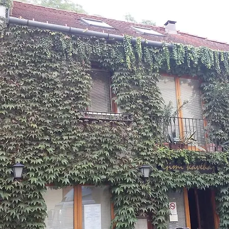 Gimi Vendeghaz 3* Baja